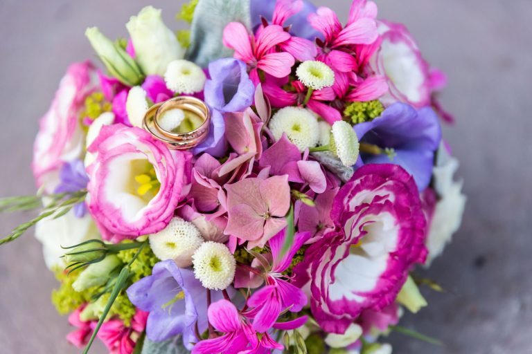 Hochzeit in Offenburg Brautstrauss1 768x512